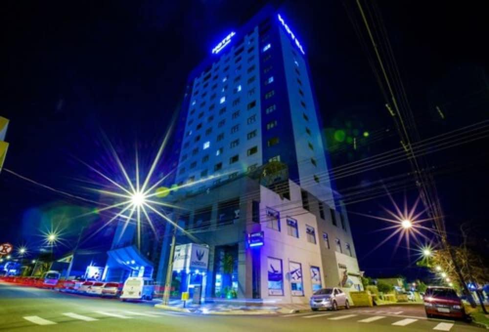 Hotel Executive アラポンガス エクステリア 写真