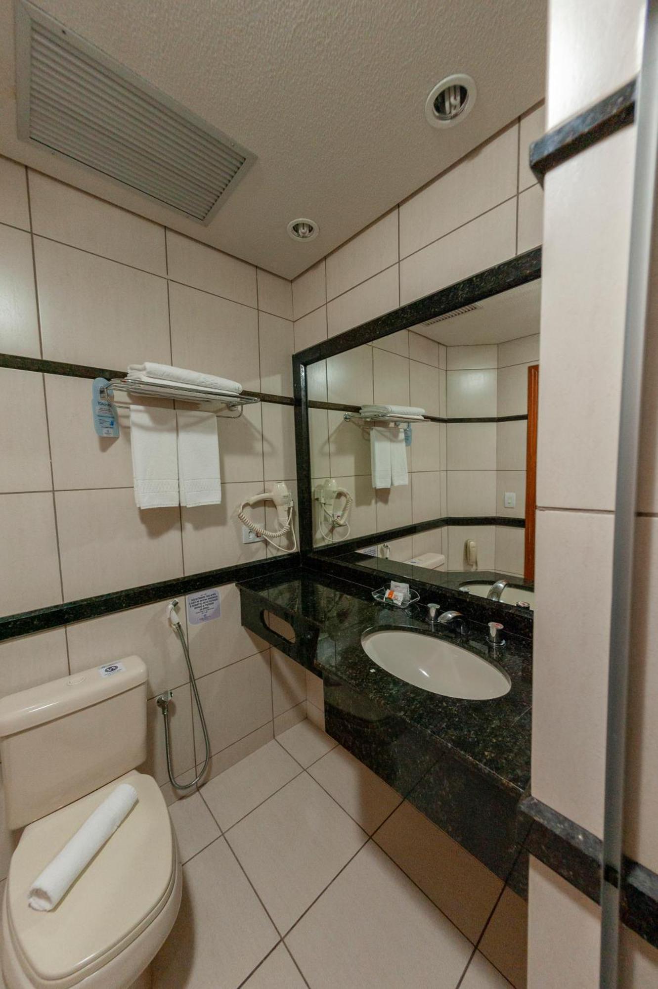 Hotel Executive アラポンガス エクステリア 写真